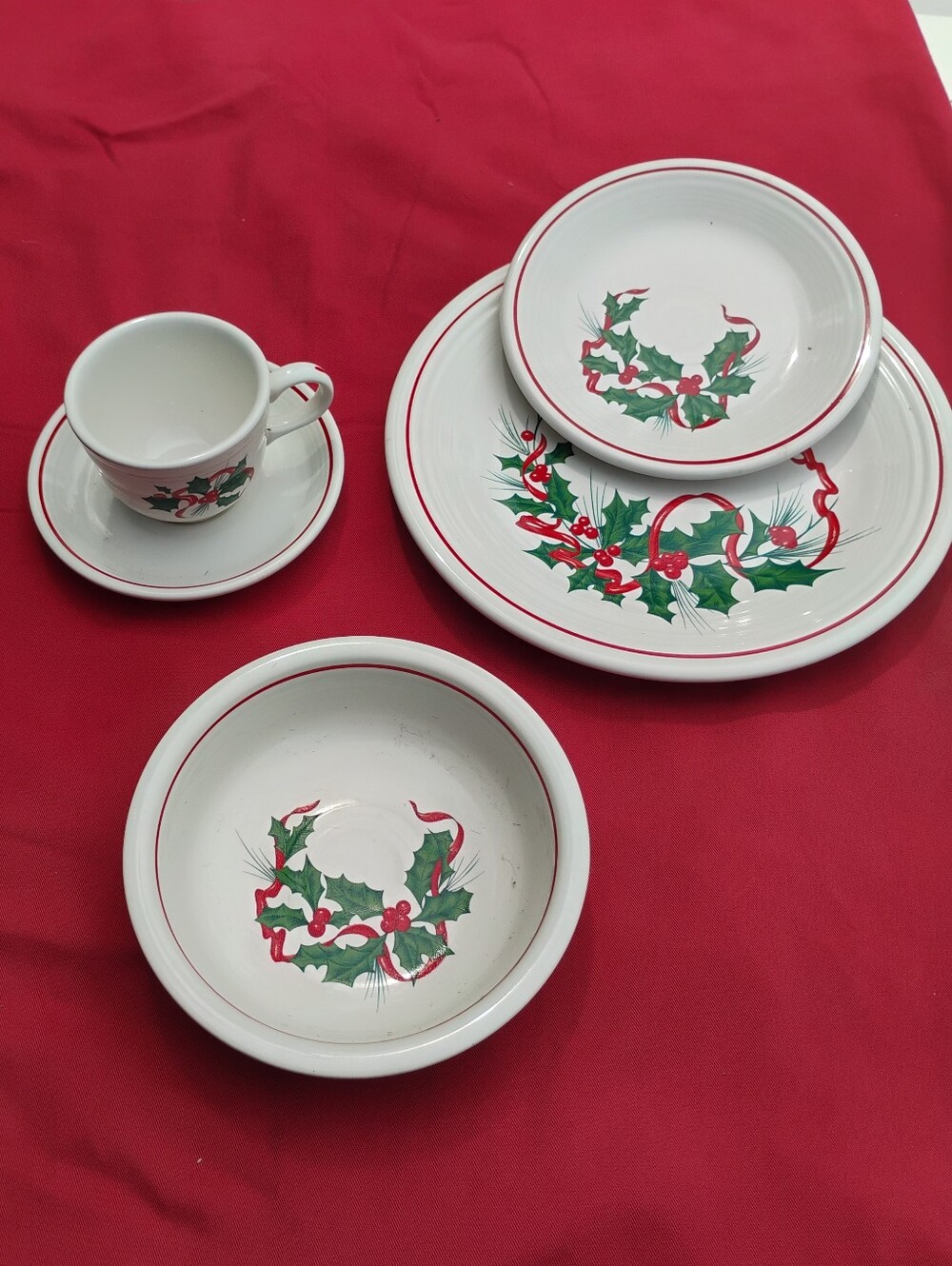 🌲 Christmas Fiestaware 🌲 BLOOMINGDALE'S